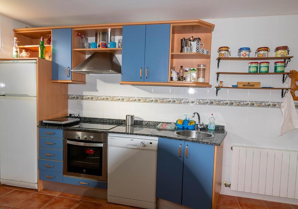 Villa Miguel Арнуеро Екстер'єр фото